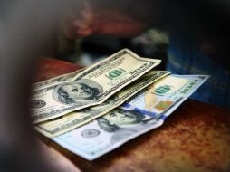 Banco Base estima que el tipo de cambio cotice entre 20.35 y 20.50 pesos por dólar. EL INFORMADOR / ARCHIVO