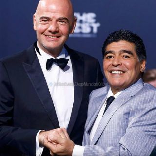 Maradona anuncia que trabajará para la FIFA