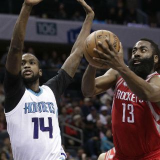 Tres al hilo para los Rockets