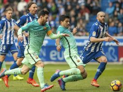 Con estos tres puntos, el Barça es líder provisional y presiona al Real Madrid, que visita al Osasuna este día. EFE / J. Zorrilla