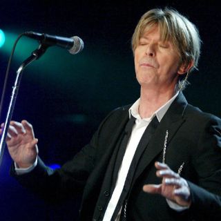 David Bowie gana sus primeros Grammy de manera póstuma