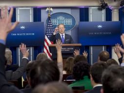 Spicer niega rotundamente que Trump instruyera a Flynn a tratar con el embajador ruso el tema de las sanciones. AFP / S. Loeb