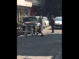 El ciudadano de origen albanés embistió a una policía con su camioneta, luego de que ésta tratara de ponerle una araña a su vehículo. TWITTER / @SSP_CDMX