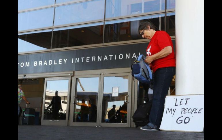 La semana pasada, tres jueces bloquearon la orden que vetaba la entrada de ciudadanos de siete países musulmanes. AP / A. Sultán