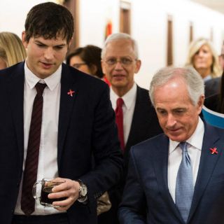 Ashton Kutcher, contra la explotación sexual infantil