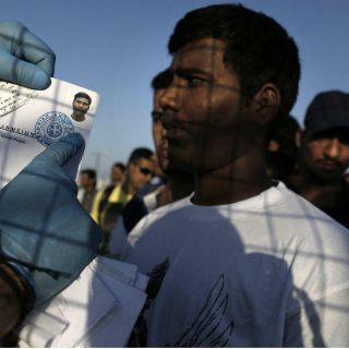 Phoenix rechaza adoptar estatus de ciudad santuario