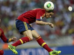 Un estudio dice que futbolistas pueden padecer enfermedades cerebrales detectadas en jugadores de futbol americano o en boxeadores. EFE / ARCHIVO