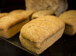 Debemos fijarnos en que el grano del cereal se vea entero en el pan, ya que son los de mayor calidad. EL INFORMADOR / ARCHIVO