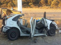 El conductor fue rescatado del vehículo con equipo hidráulico ESPECIAL /