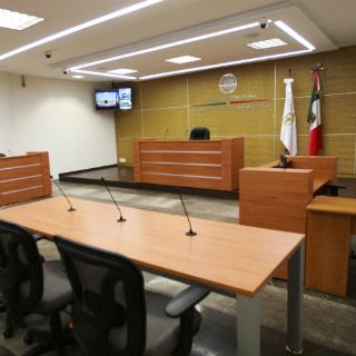 Salas de juicios orales resultaron caras y con fallas
