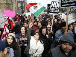 Cientos de personas salieron a las calles de Chicago en lo que fue 'Un día sin inmigrantes', AP / C. Rex