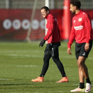 'Chicharito' anota gol 50 mil uno de la Bundesliga