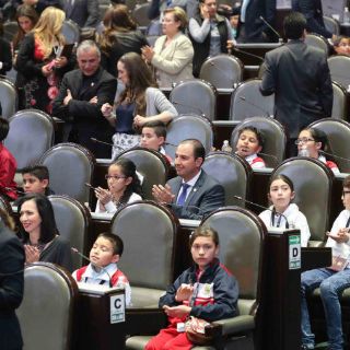 Niños deben ser escuchados: Parlamentarios infantiles