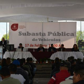Subasta de vehículos del Gobierno estatal deja seis MDP