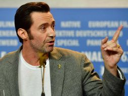 ''Todo bien. Ya está resuelto, todo arreglado, todo bien. Gracias por preguntar'', dijo en el debut de la película. AFP / J. Macdougall