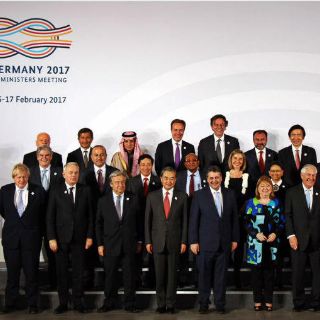 Videgaray exhorta a embajadores a reforzar vínculos en Europa