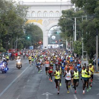 Anuncian cierres viales por Medio Maratón de Guadalajara