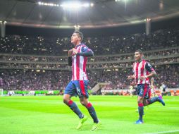 Ángel Zaldívar marcó su segundo gol de penalti en un Clásico. MEXSPORT /