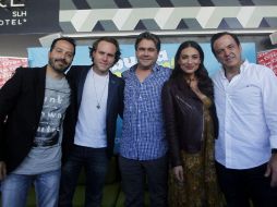 'El que busca encuentra'. De izquierda a derecha: Luis Vizcaino, Erik Hayser, Martín Altomaro, Ana Brenda y Pitipol Ybarra. EL INFORMADOR / E. Barrera