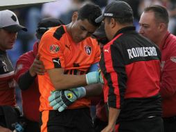 Aunque este tipo de lesiones pueden llevar una recuperación de tres meses, no existe fecha exacta para el regreso de Ustari. SUN / ARCHIVO