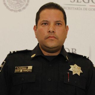 Renato Sales y SAE firman convenio para donación de bienes