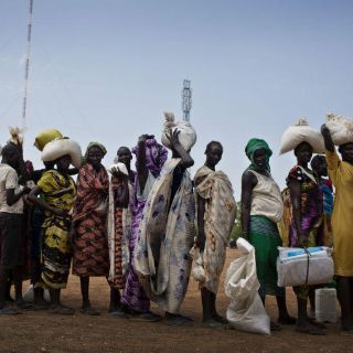 Gobierno sursudanés culpa a los rebeldes de la hambruna