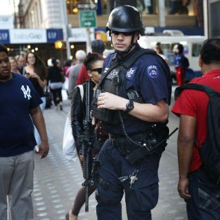 Nueva York reitera rechazo a sumar a su policía a labores migratorias