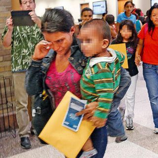 EU deportará indocumentados a México, sin importar su origen