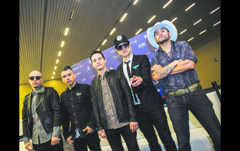 Kinky. La banda se encuentra redondeando lo que será un disco donde experimentan con nuevos sonidos. EL INFORMADOR /