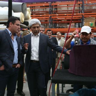 Negocian 17 nuevos proyectos para cuatro centros logísticos