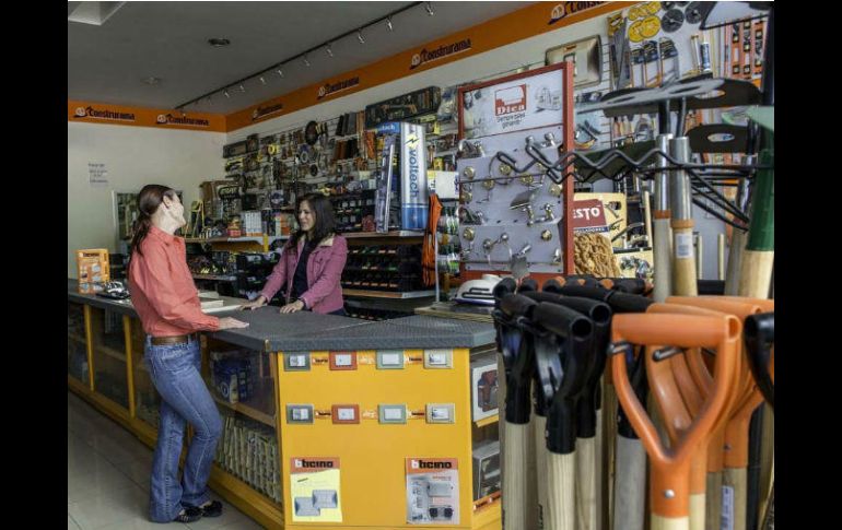 El modelo Construrama apoya a los dueños de ferreterías locales con los recursos necesarios para competir con las grandes cadenas. ESPECIAL /