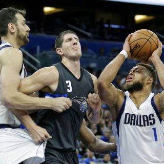 Jueves de transferencias cambia la cara de algunos equipos de NBA