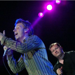 Sin Bandera, romanticismo de alta fidelidad