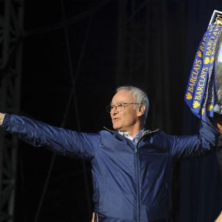El mundo del futbol se solidariza con Ranieri