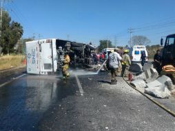 El accidente ocurrió sobre la carretera que conduce hacia Ameca, a la altura de Los Chorros. ESPECIAL /