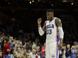 Robert Covington aportó 25 puntos en la victoria de Filadelfia. AP / M. Slocum