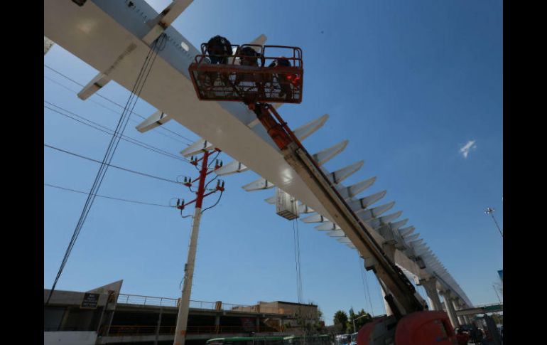 Esta fase de la obra requiere del uso de grandes grúas. EL INFORMADOR / A. García