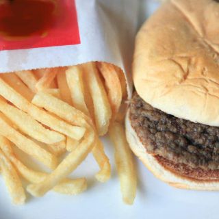 Denuncian venta irregular de productos mexicanos en Venezuela