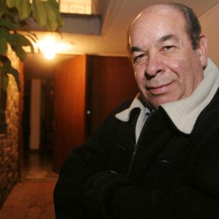 Ochoa Reza lamenta fallecimiento de Gustavo Carvajal