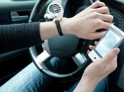 Hay, pues, un #LordDisculpas atrapado en el cuerpo de casi cada sujeto que maneje un auto en esta ciudad. ESPECIAL /