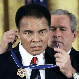 Detienen a Muhammad Ali hijo en aeropuerto de Florida