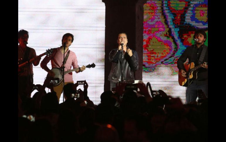 Alejandro interpretó varios temas durante la velada, como 'Quiero que vuelvas', 'Pude' y 'Tienes que entender'. EL INFORMADOR / R. Tamayo