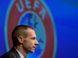 ''Si jugadores no pueden entrar en el país debido a decisiones políticas, entonces el Mundial no podrá jugarse allí'', dijo Ceferin. TWITTER / @UEFA