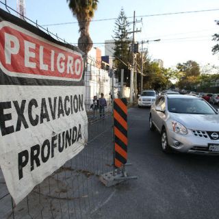 Comerciantes temen por cierre en Ávila Camacho