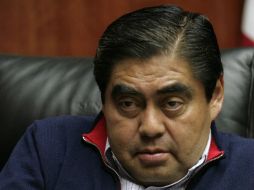 El vicecoordinador de la Cámara de Diputados sugiere que Barbosa ''debería dejar la coordinación de los senadores del PRD''. SUN / ARCHIVO