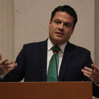 Juan Sandoval no es ingeniero ni técnico: Aristóteles