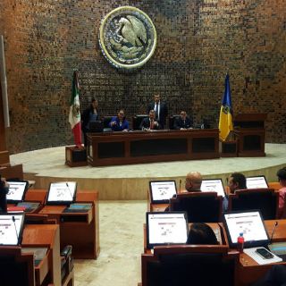 Diputados de Jalisco eliminan adeudo 'ficticio' de formas valoradas