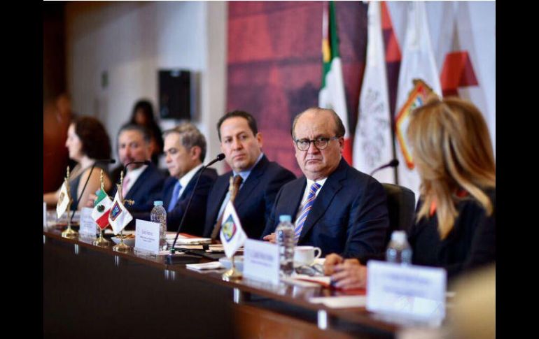 La propuesta fue votada y aprobada por unanimidad para que se reúnan en Los Ángeles en la próxima fecha. TWITTER / @gracoramirez