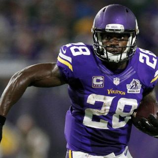 Adrian Peterson será agente libre rumbo a temporada 2017 de NFL