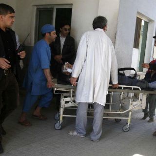 Atentados en Afganistán dejan seis muertos y decenas de heridos